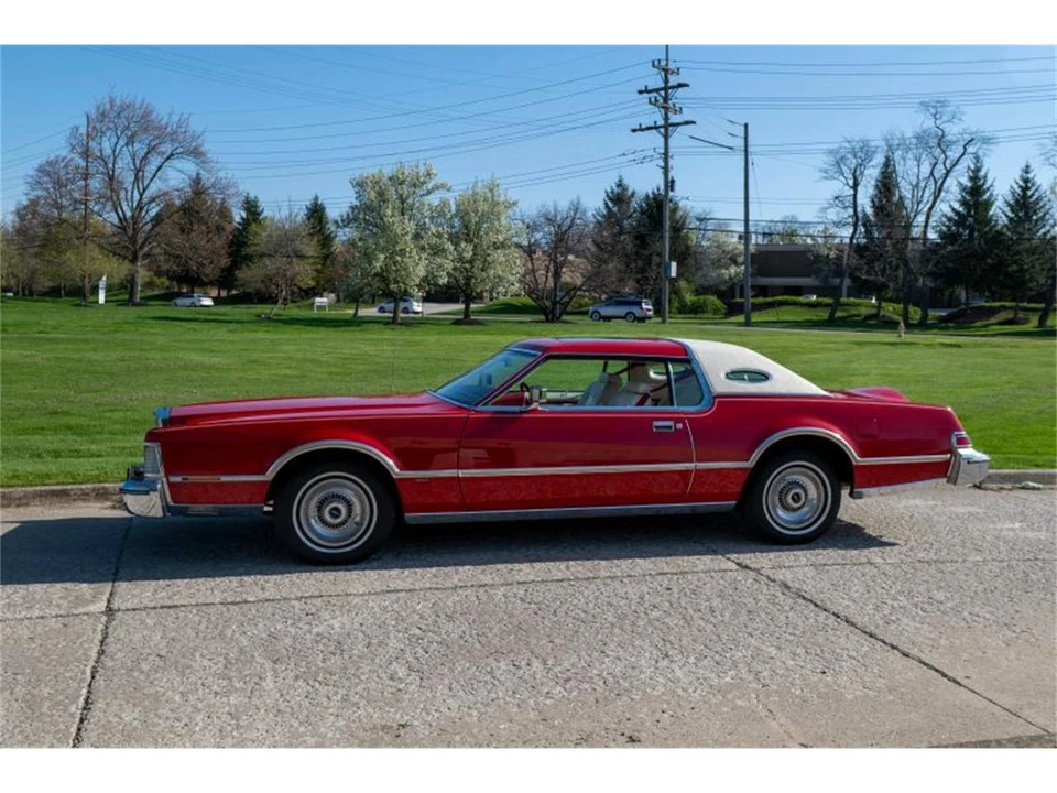 1975 Lincoln Continental 5th Gen - Image 2 of 31