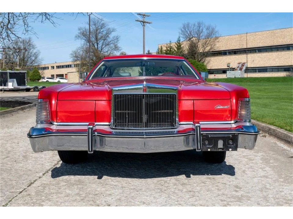 1975 Lincoln Continental 5th Gen - Image 4 of 31