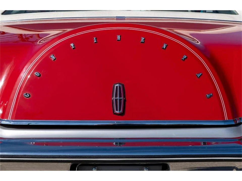 1975 Lincoln Continental 5th Gen - Image 15 of 31
