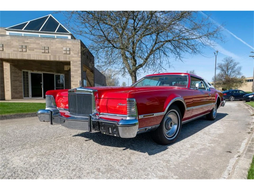 1975 Lincoln Continental 5th Gen - Image 9 of 31