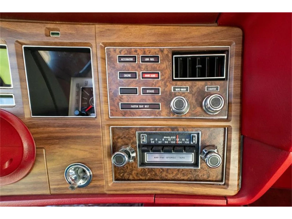 1975 Lincoln Continental 5th Gen - Image 27 of 31