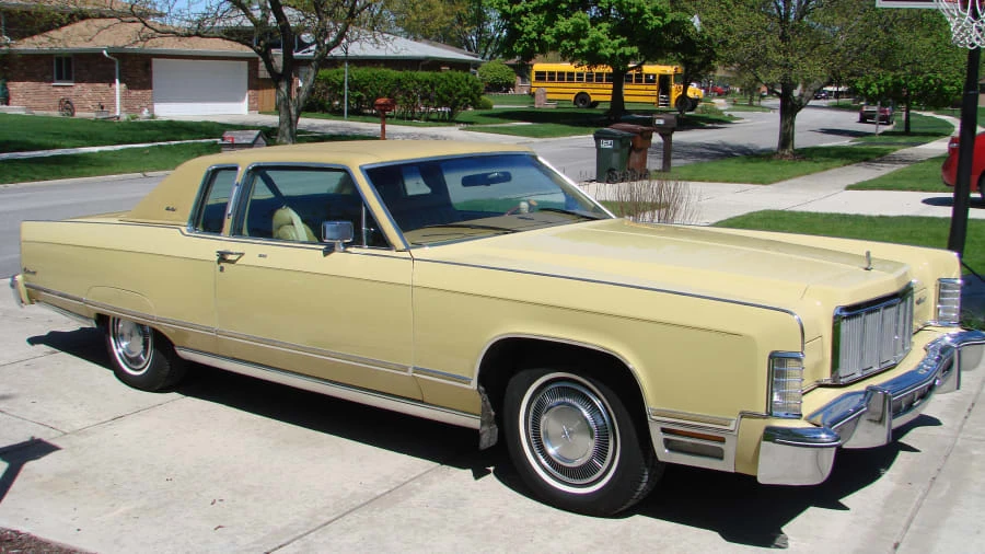 1975 Lincoln Continental 5th Gen - Image 9 of 9