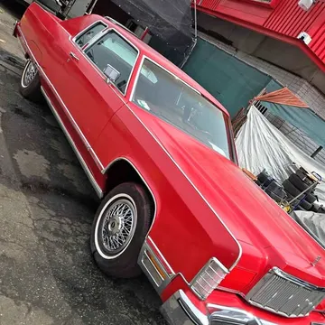 1975 Lincoln Continental Coupe
