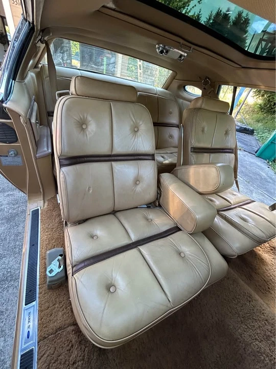 1975 Lincoln Continental 5th Gen - Image 17 of 20