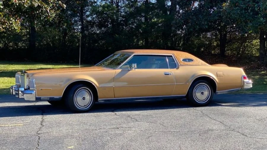 1975 Lincoln Continental Mark IV - Image 23 of 24