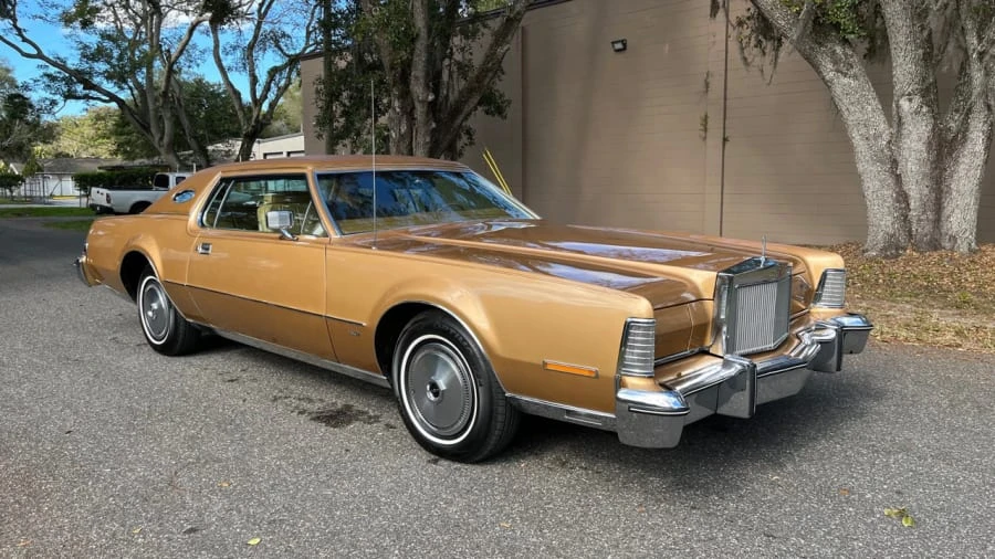 1975 Lincoln Continental Mark IV - Image 21 of 24