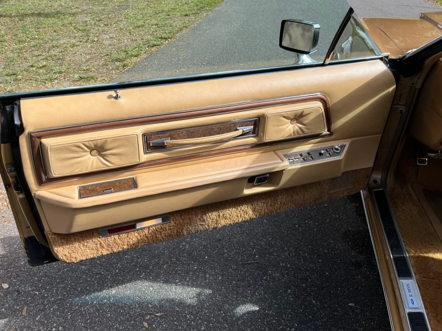1975 Lincoln Continental Mark IV - Image 15 of 24