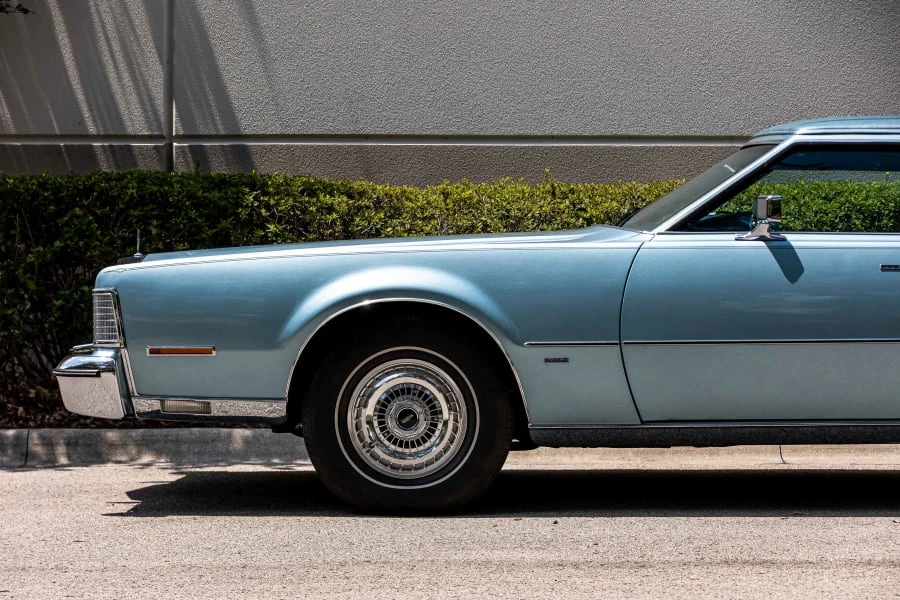 1975 Lincoln Continental Mark IV - Image 11 of 31
