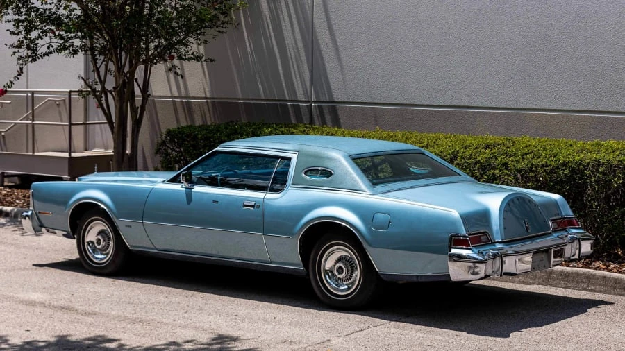 1975 Lincoln Continental Mark IV - Image 8 of 31