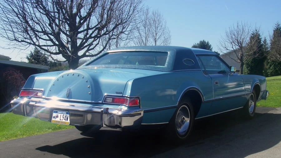 1975 Lincoln Continental Mark IV - Image 3 of 11