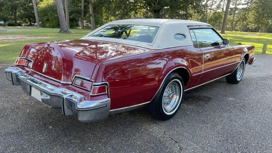 1975 Lincoln Continental Mark IV - Image 2 of 4