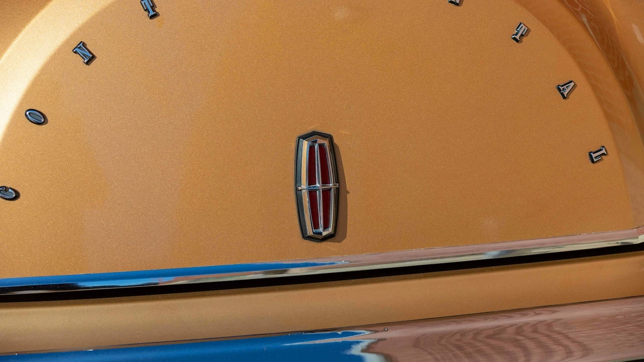 1975 Lincoln Continental Mark IV - Image 26 of 29