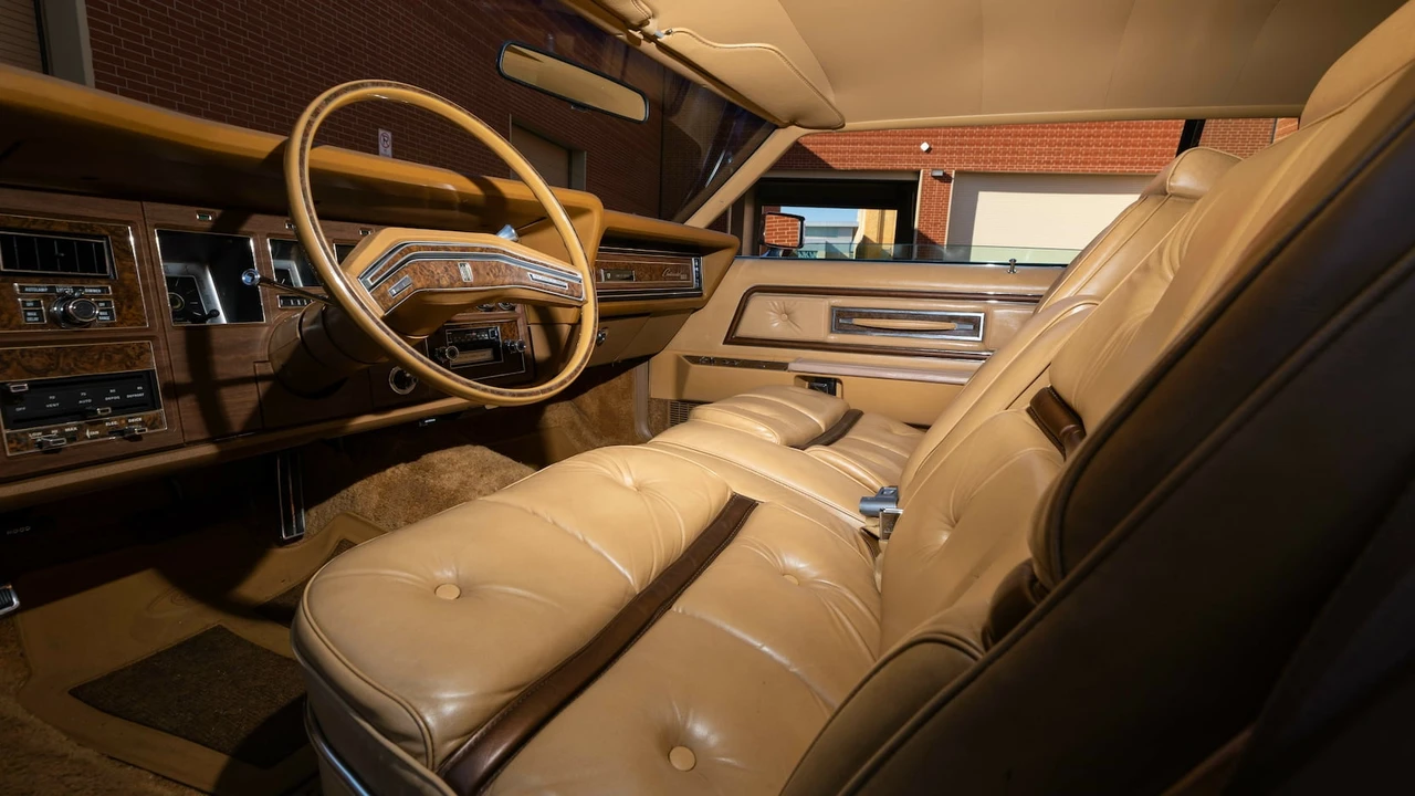 1975 Lincoln Continental Mark IV - Image 4 of 29
