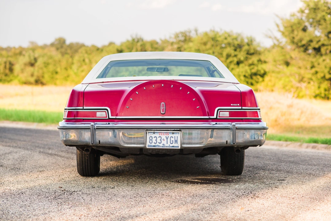 1975 Lincoln Continental Mark IV - Image 2 of 31