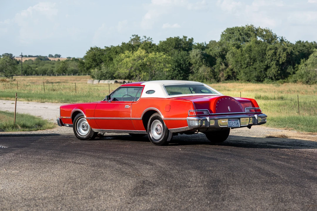 1975 Lincoln Continental Mark IV - Image 5 of 31