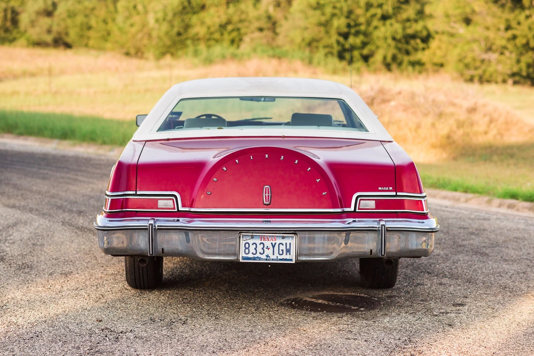 1975 Lincoln Continental Mark IV - Image 3 of 31