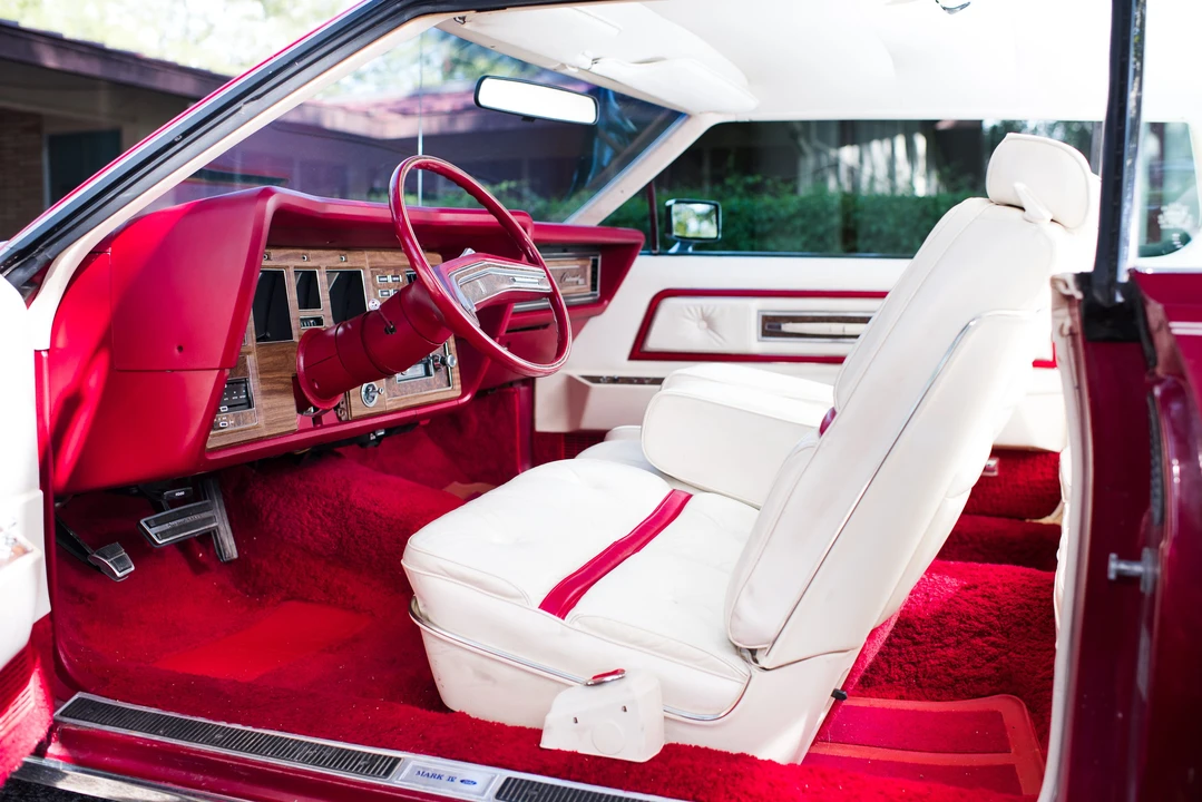 1975 Lincoln Continental Mark IV - Image 30 of 31