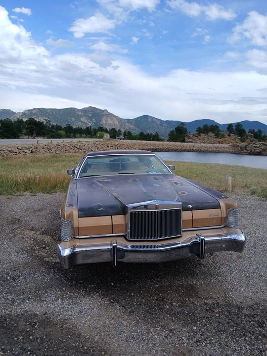 1975 Lincoln Continental Mark IV - Image 4 of 19