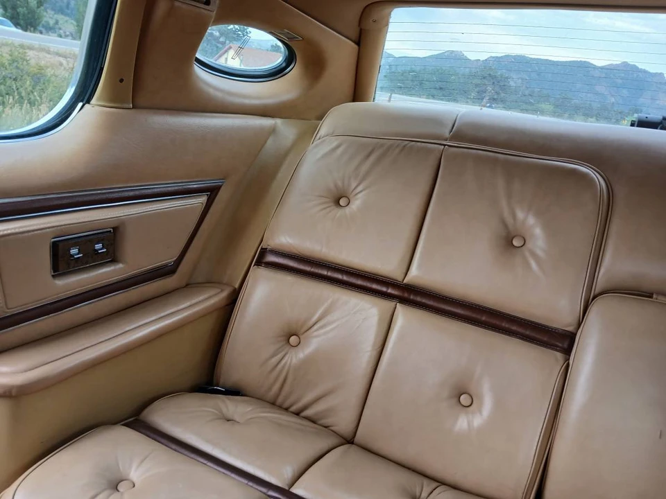 1975 Lincoln Continental Mark IV - Image 9 of 19