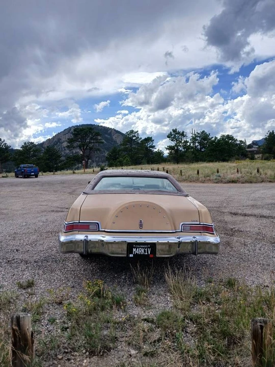 1975 Lincoln Continental Mark IV - Image 2 of 19