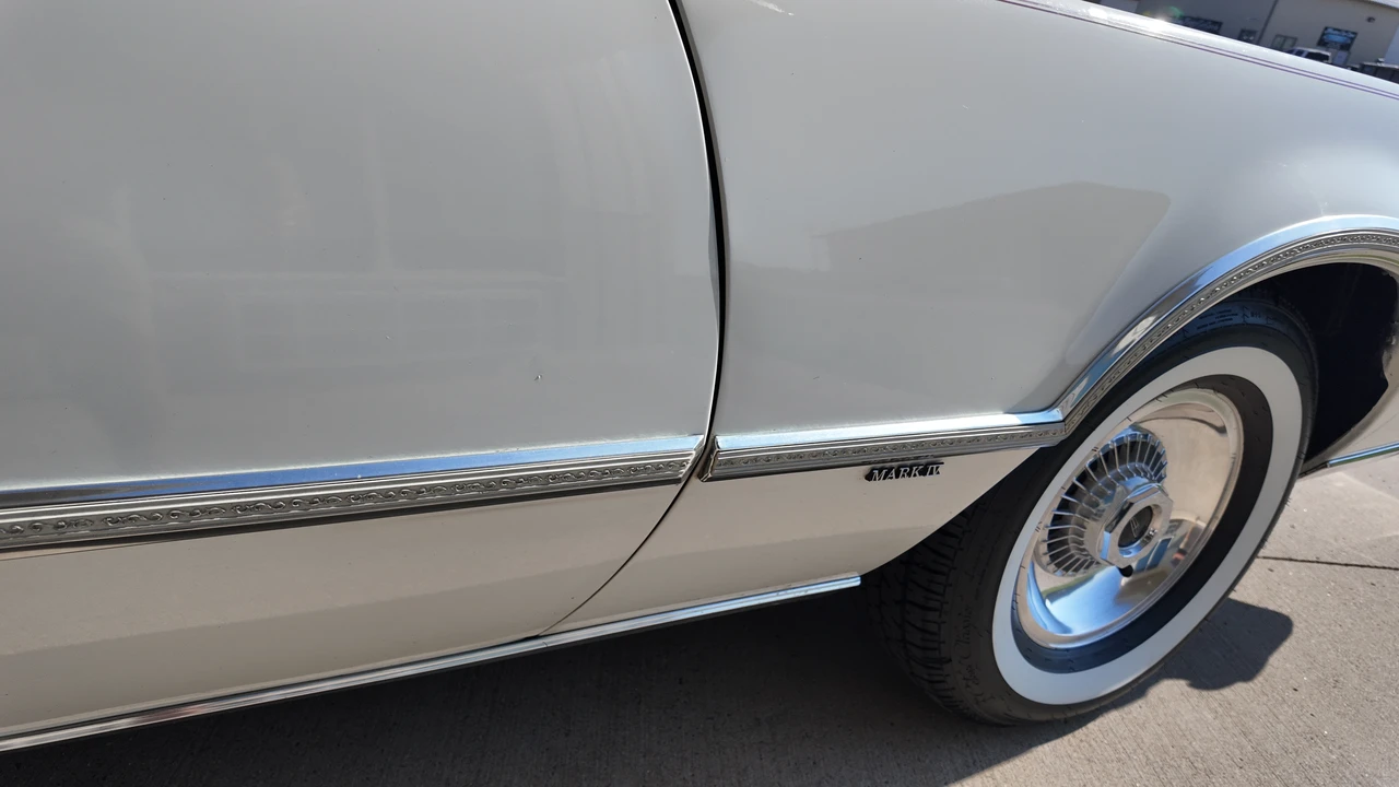 1975 Lincoln Continental 5th Gen - Image 29 of 31