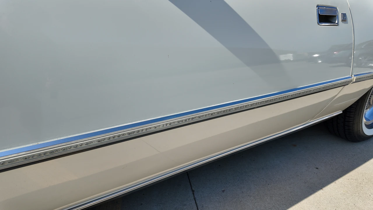 1975 Lincoln Continental 5th Gen - Image 15 of 31