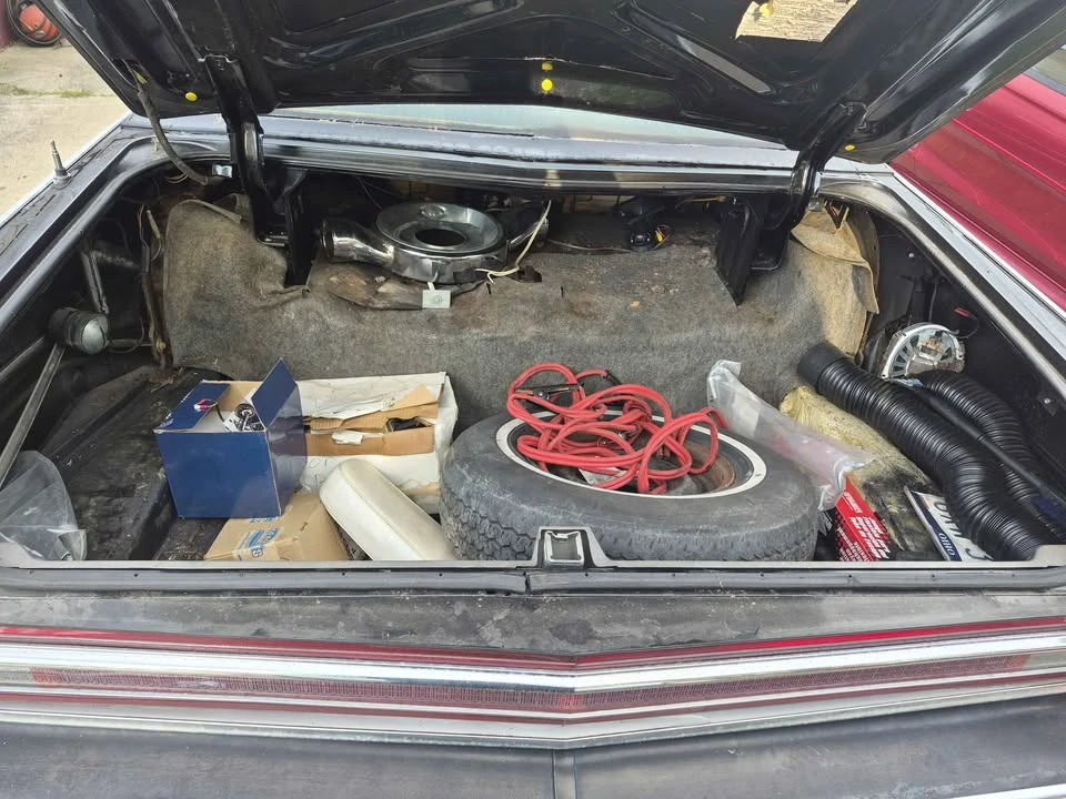 1975 Lincoln Continental 5th Gen - Image 11 of 11