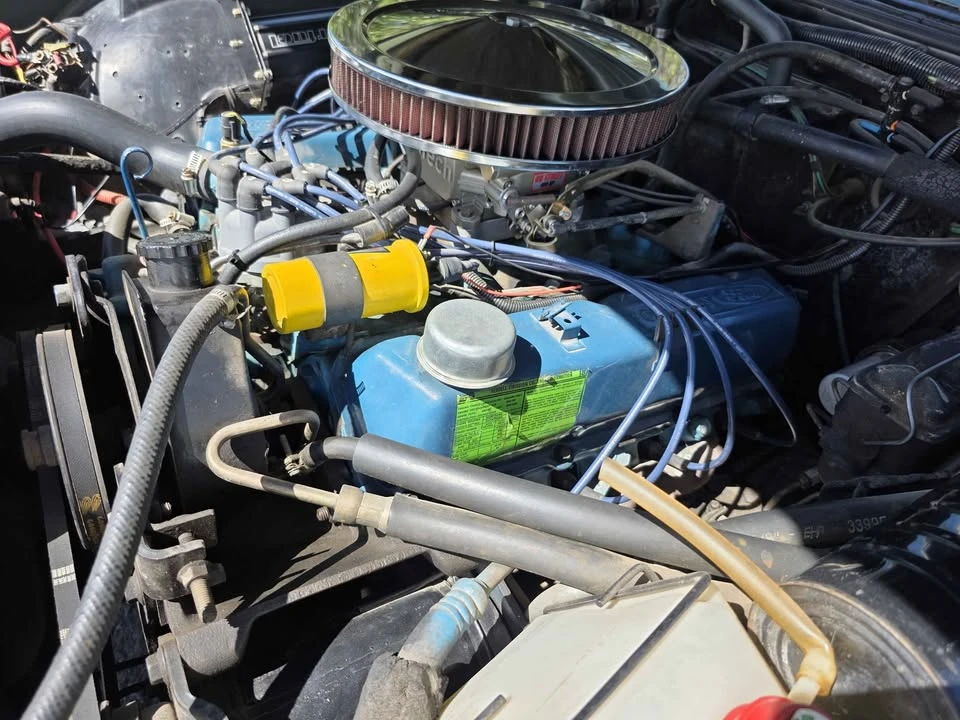 1975 Lincoln Continental 5th Gen - Image 18 of 20
