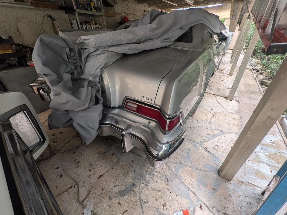 1975 Lincoln Continental 5th Gen - Image 14 of 28