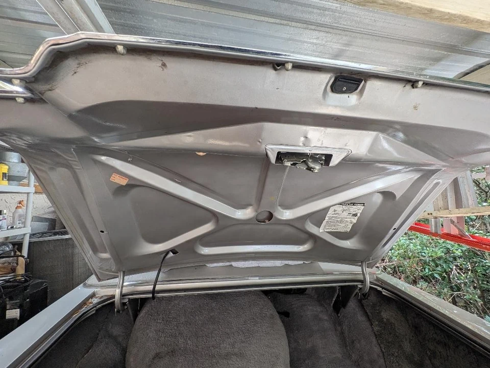 1975 Lincoln Continental 5th Gen - Image 23 of 28