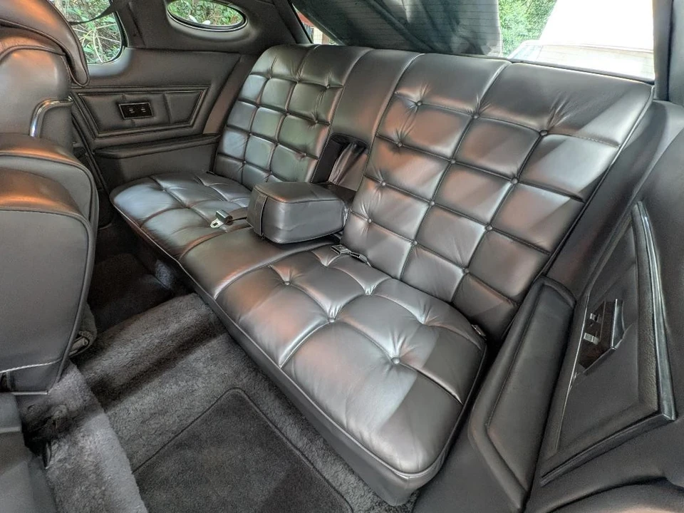 1975 Lincoln Continental 5th Gen - Image 22 of 28