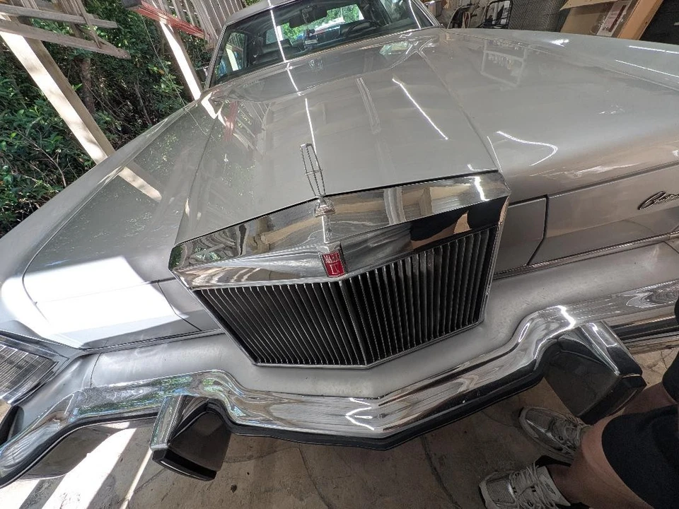 1975 Lincoln Continental 5th Gen - Image 4 of 28