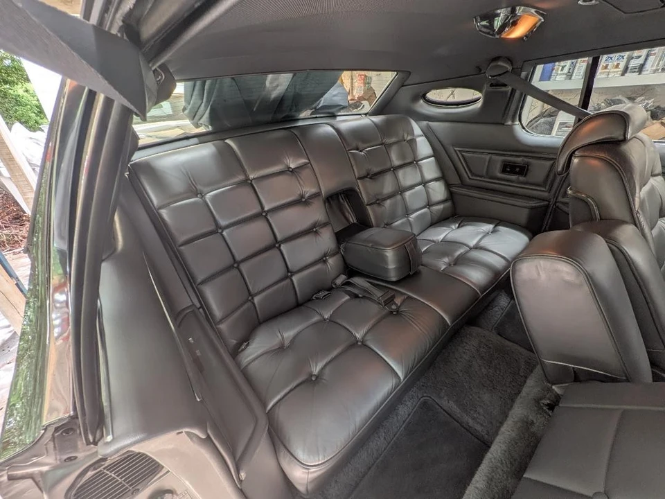 1975 Lincoln Continental 5th Gen - Image 21 of 28
