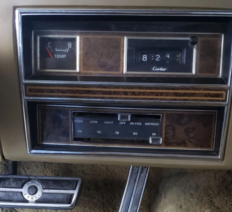 1975 Lincoln Continental 5th Gen - Image 10 of 13
