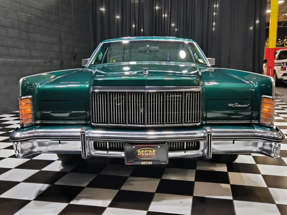 1975 Lincoln Continental 5th Gen - Image 5 of 12