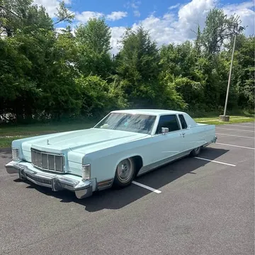 1975 Lincoln Continental Town Coupe