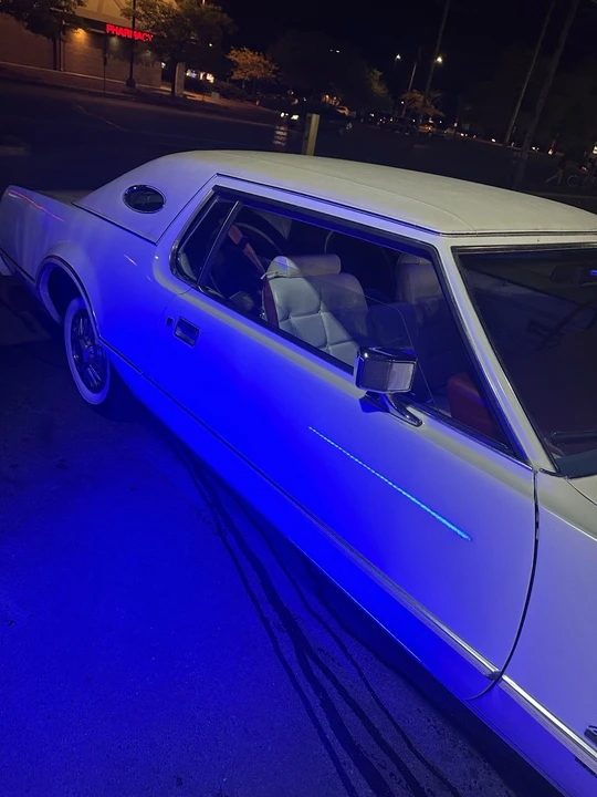 1975 Lincoln Continental 5th Gen - Image 12 of 31