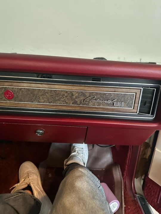 1975 Lincoln Continental 5th Gen - Image 21 of 31