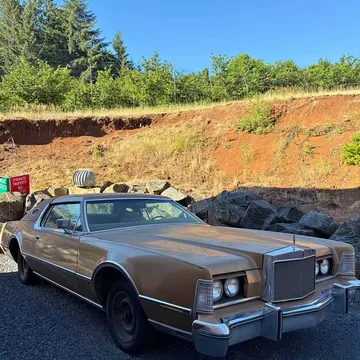 1975 Lincoln Continental Mark VII