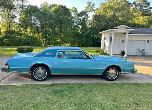 1975 Lincoln Mark V