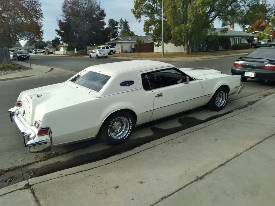 1975 Lincoln Continental Mark IV - Image 18 of 18