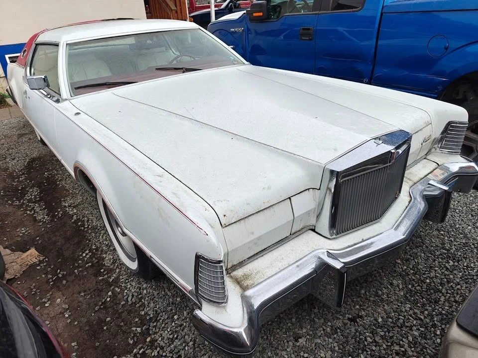 1975 Lincoln Continental Mark IV - Image 2 of 8