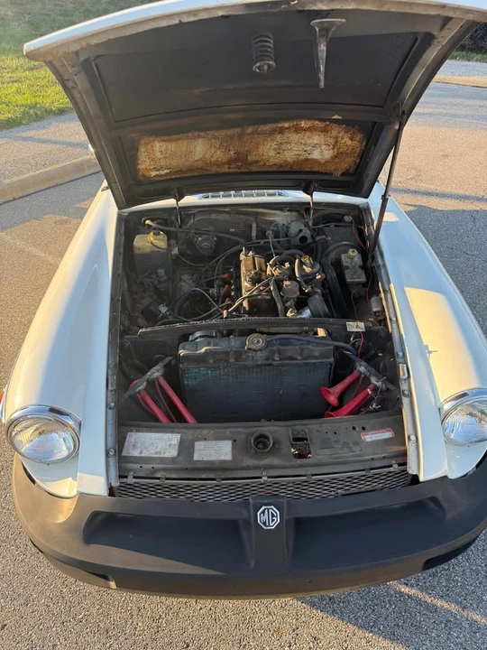 1975 MG MGB Roadster - Image 13 of 14
