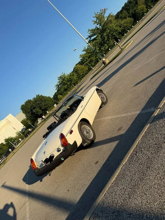 1975 MG MGB Roadster - Image 6 of 14