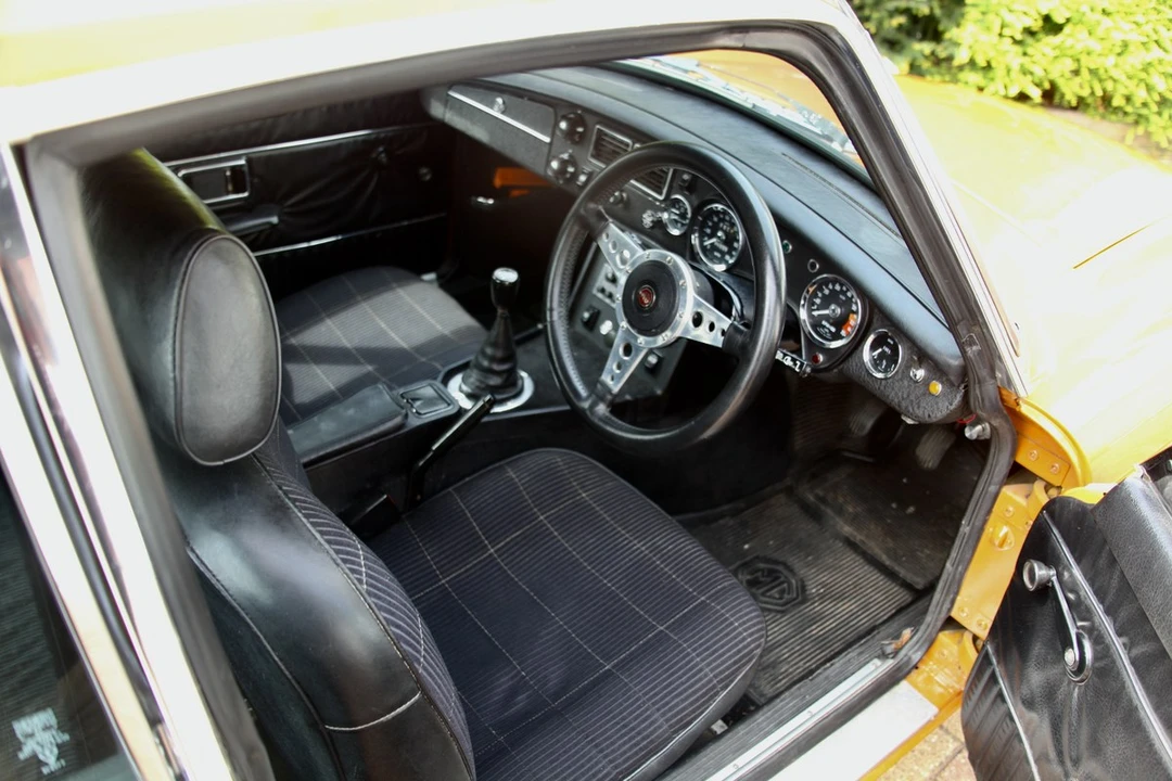1975 MG MGB GT - Image 25 of 30