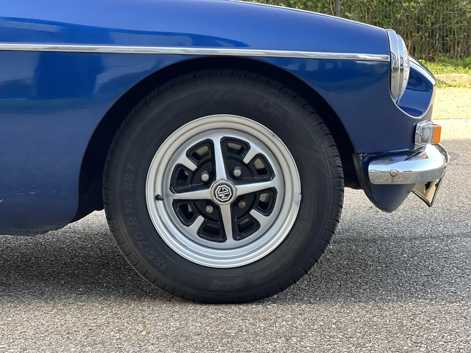 1975 MG MGB Roadster - Image 16 of 30