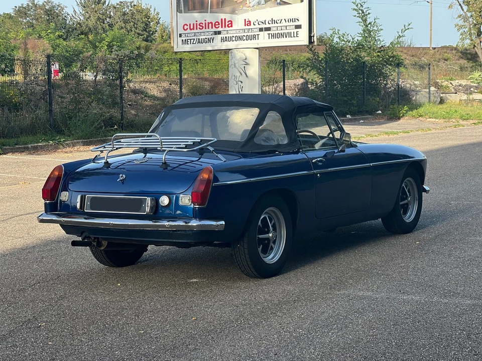 1975 MG MGB Roadster - Image 10 of 30
