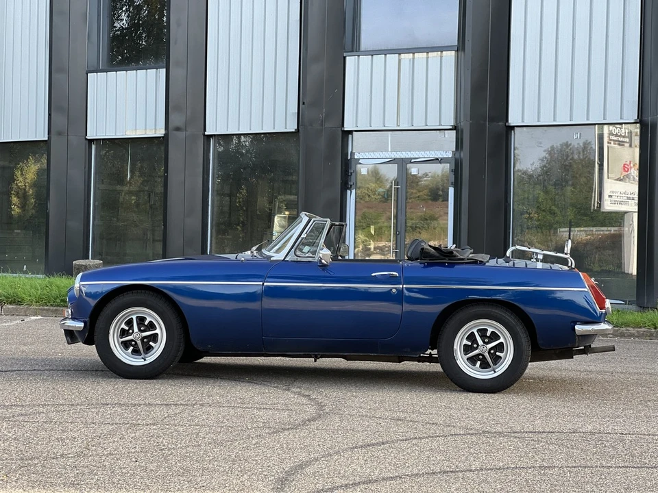 1975 MG MGB Roadster - Image 4 of 30