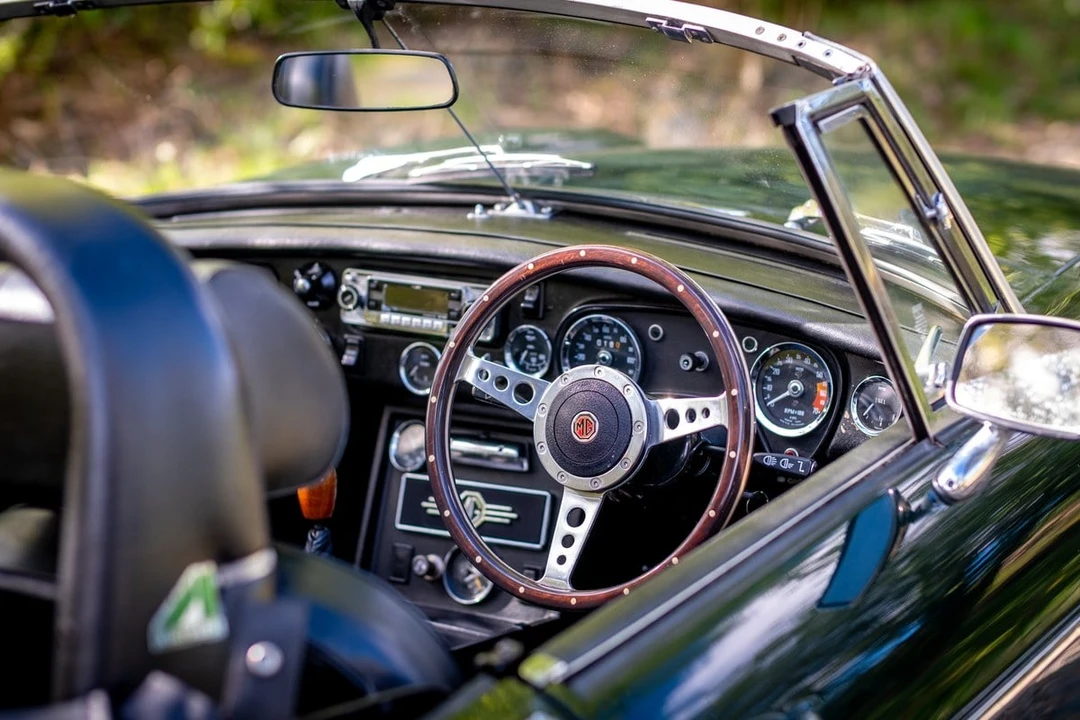 1975 MG MGB - Image 10 of 30
