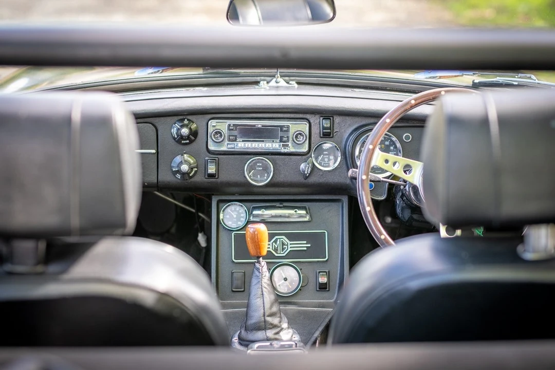 1975 MG MGB - Image 12 of 30